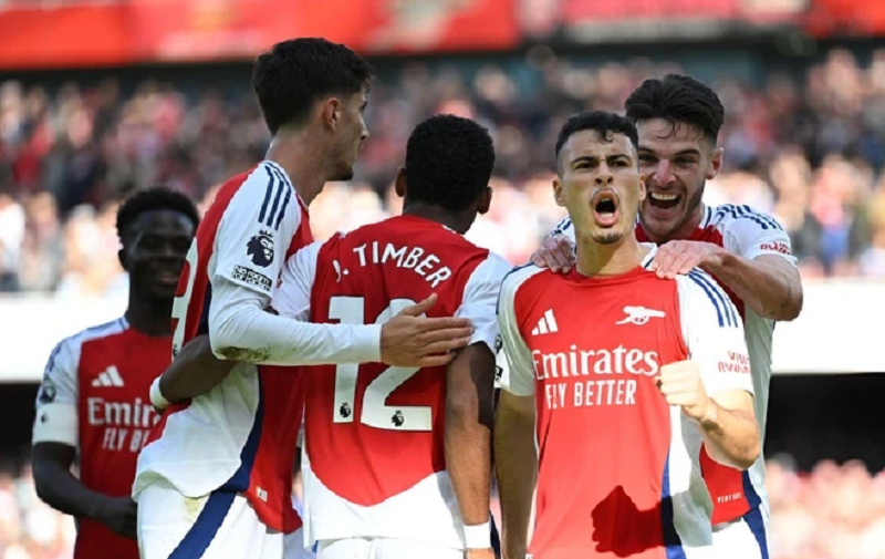 Giữ sạch lưới nhiều nhất Premier League, Arsenal vẫn phải chào thua một đội bóng ở châu Âu